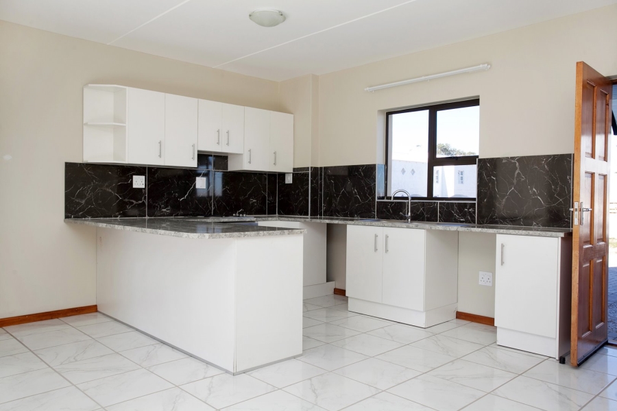 To Let 2 Bedroom Property for Rent in Parsonsvlei Eastern Cape